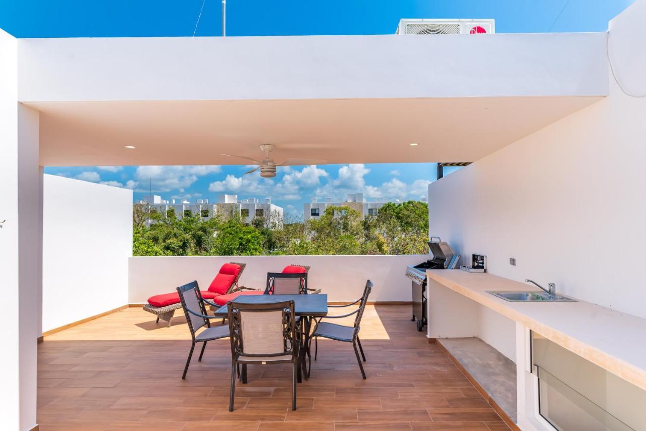 Entire House- 3Br With Private Roof Top Deck Playa del Carmen Exteriér fotografie