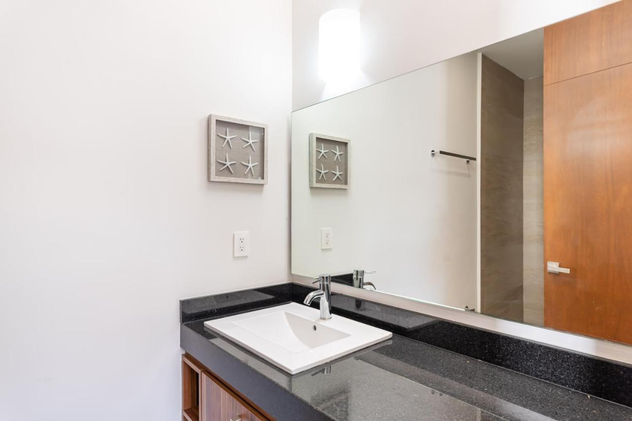 Entire House- 3Br With Private Roof Top Deck Playa del Carmen Exteriér fotografie